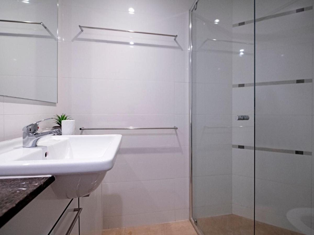 Modern 2 Bedroom Apartment In Sierra Grand - Coasthm Gold Coast Extérieur photo