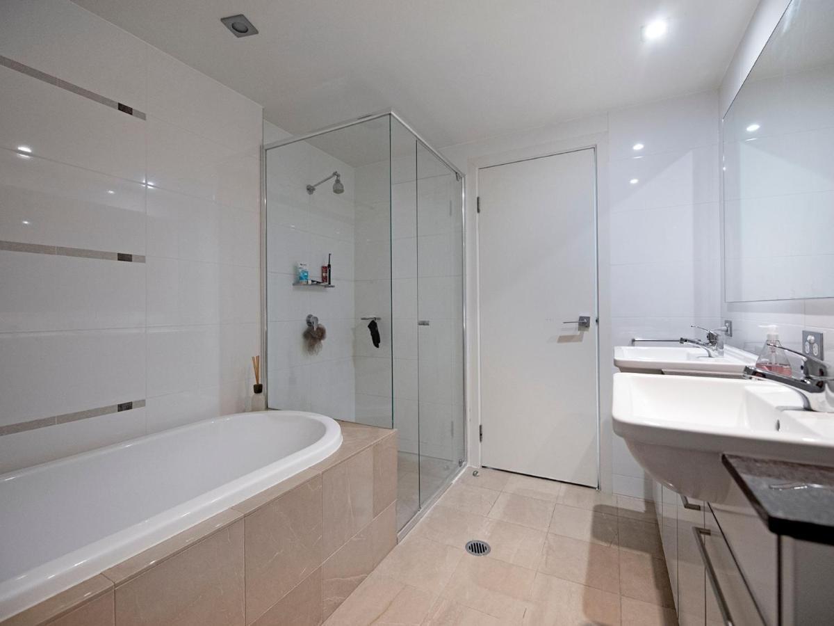 Modern 2 Bedroom Apartment In Sierra Grand - Coasthm Gold Coast Extérieur photo