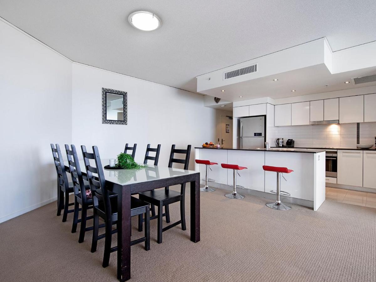 Modern 2 Bedroom Apartment In Sierra Grand - Coasthm Gold Coast Extérieur photo