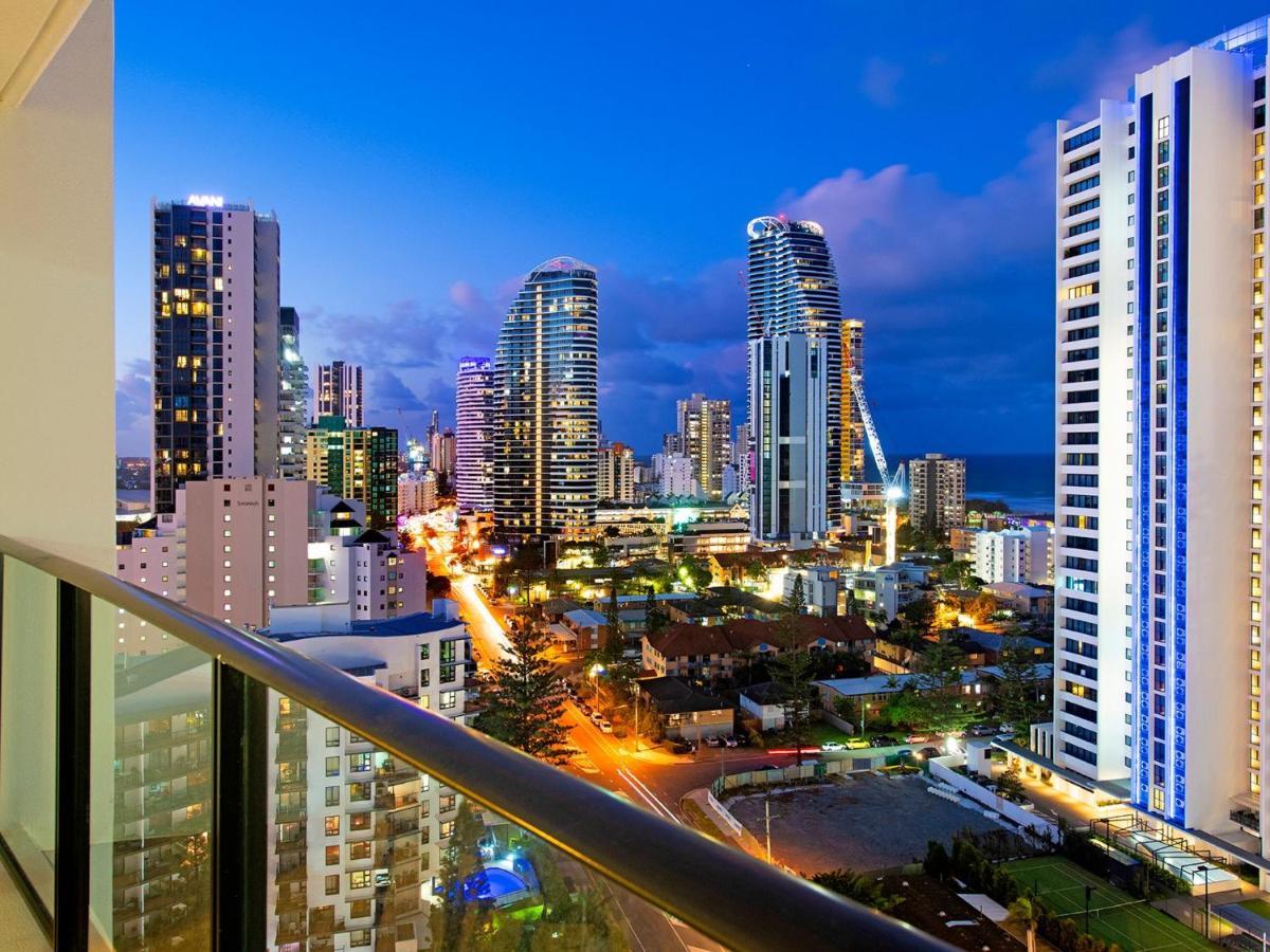 Modern 2 Bedroom Apartment In Sierra Grand - Coasthm Gold Coast Extérieur photo